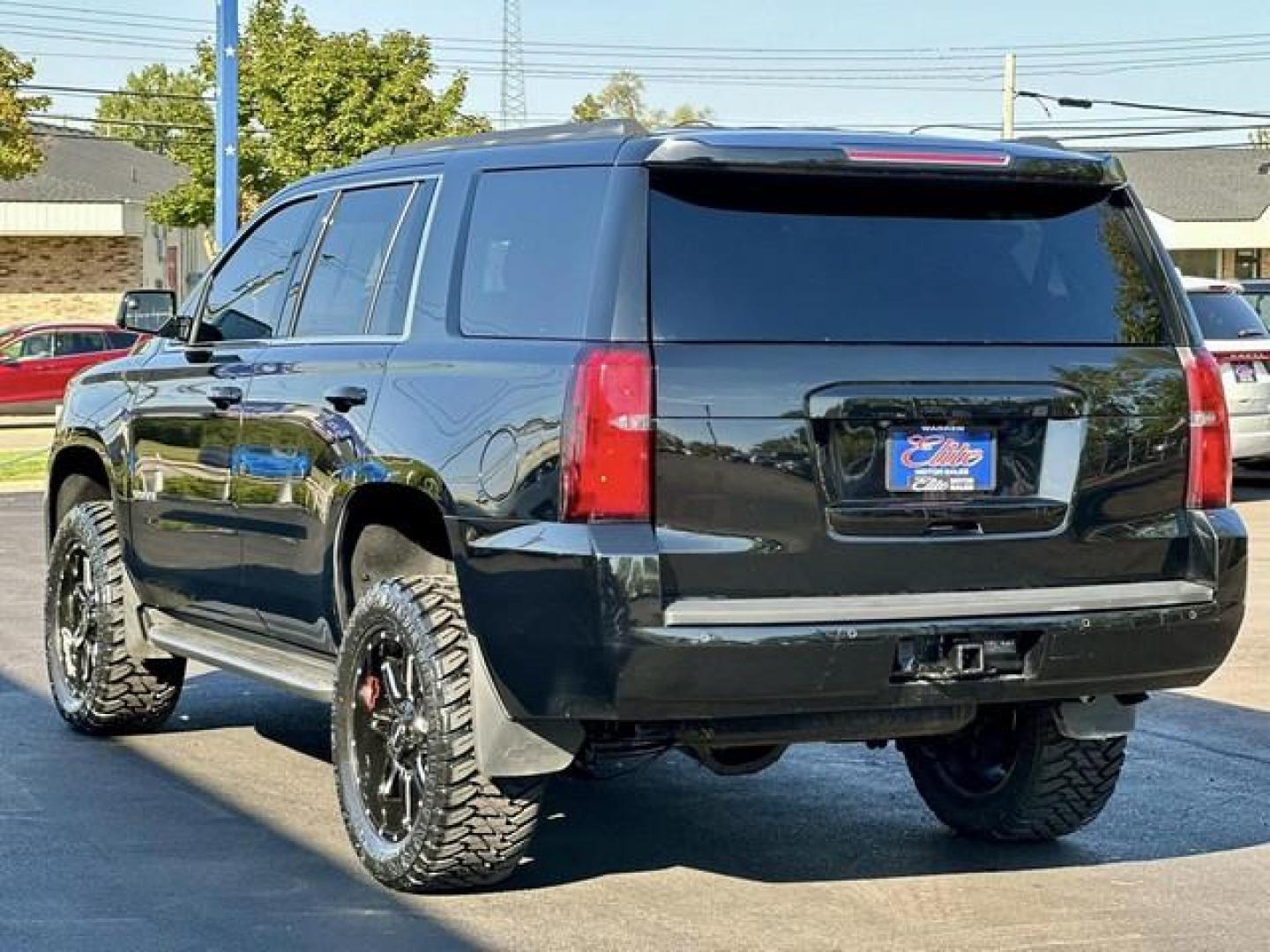 2017 BLACK CHEVROLET TAHOE (1GNSKAKC8HR) with an V8,5.3L(325 CID),OHV engine, AUTOMATIC transmission, located at 14600 Frazho Road, Warren, MI, 48089, (586) 776-3400, 42.485996, -82.974220 - Photo#5