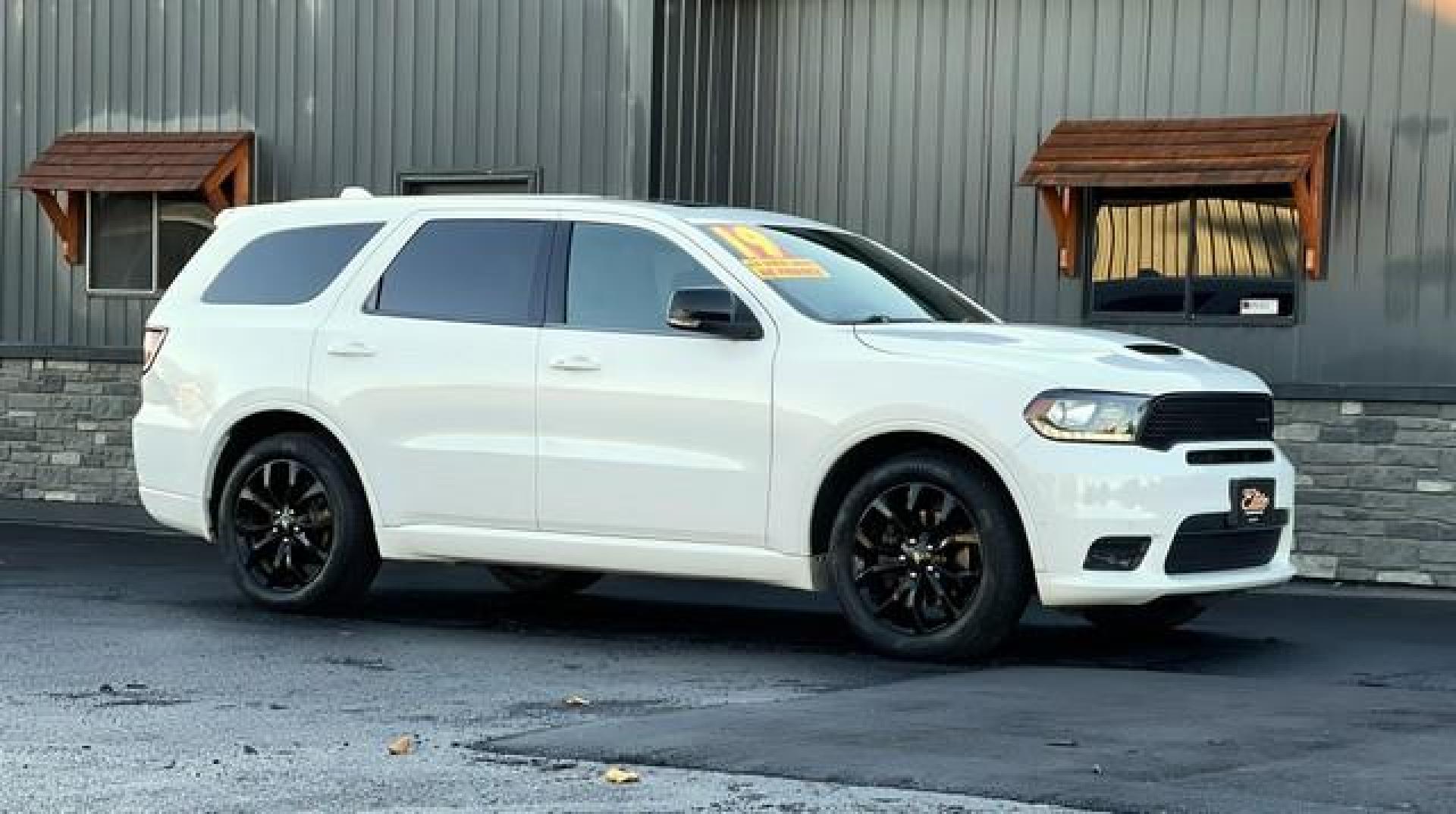 2019 WHITE DODGE DURANGO (1C4SDJCTXKC) with an V8,5.7L(345 CID), engine, AUTOMATIC transmission, located at 14600 Frazho Road, Warren, MI, 48089, (586) 776-3400, 42.485996, -82.974220 - Photo#2