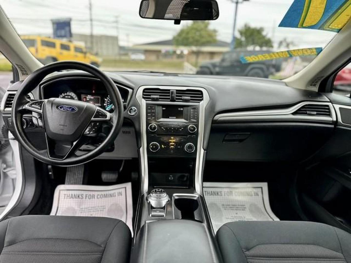 2017 WHITE FORD FUSION (3FA6P0H76HR) with an L4,2.5L(152 CID),DOHC engine, AUTOMATIC transmission, located at 14600 Frazho Road, Warren, MI, 48089, (586) 776-3400, 42.485996, -82.974220 - Photo#12