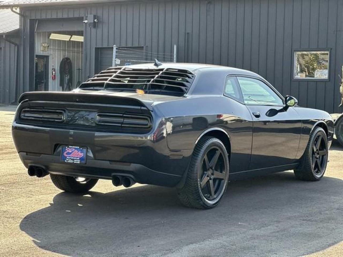 2018 MAXIMUM STEEL DODGE CHALLENGER (2C3CDZGG9JH) with an V6,3.6L(220 CID),DOHC engine, AUTOMATIC transmission, located at 14600 Frazho Road, Warren, MI, 48089, (586) 776-3400, 42.485996, -82.974220 - Photo#4