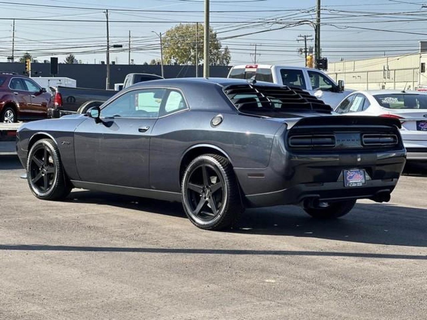 2018 MAXIMUM STEEL DODGE CHALLENGER (2C3CDZGG9JH) with an V6,3.6L(220 CID),DOHC engine, AUTOMATIC transmission, located at 14600 Frazho Road, Warren, MI, 48089, (586) 776-3400, 42.485996, -82.974220 - Photo#6