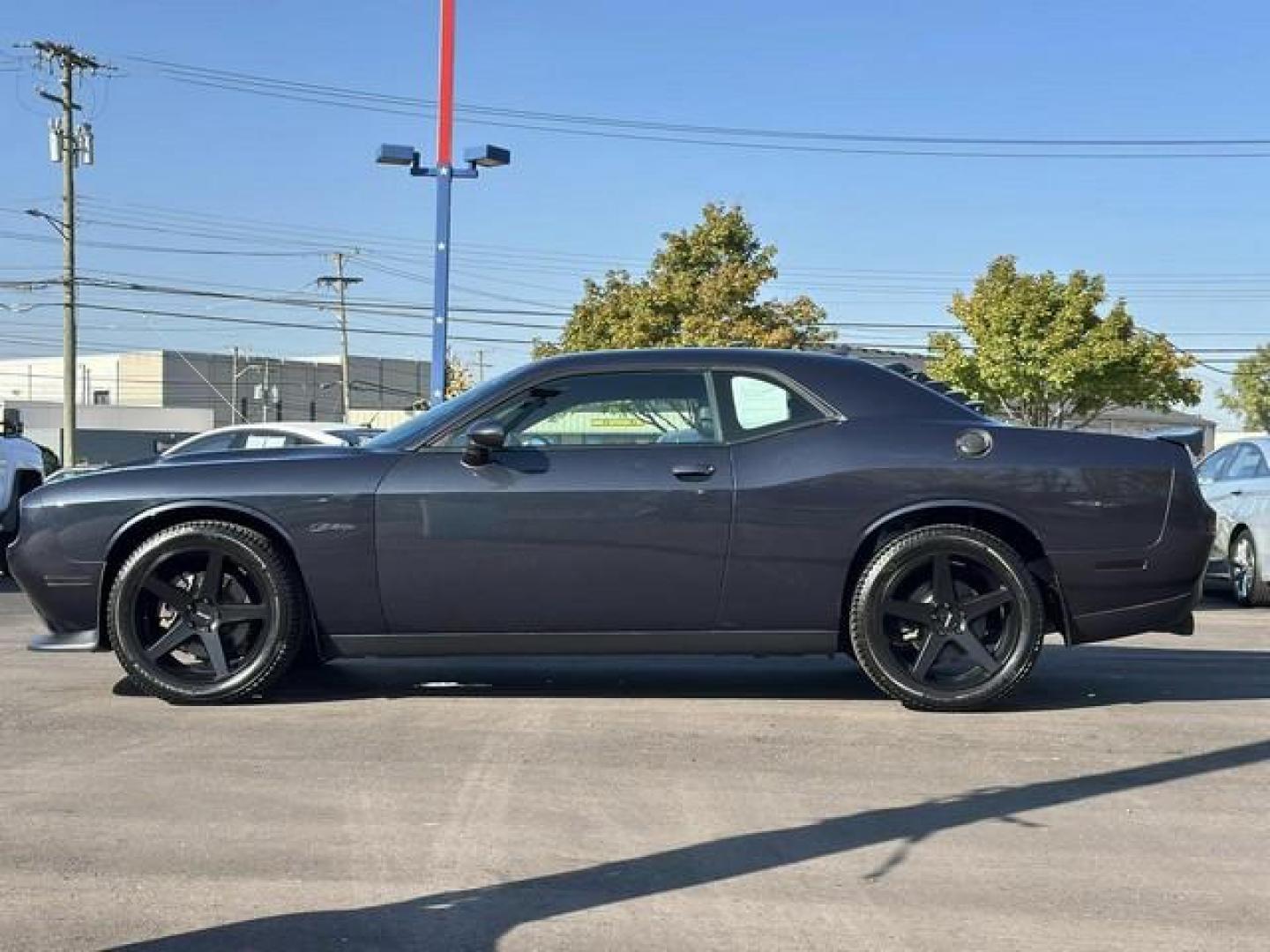 2018 MAXIMUM STEEL DODGE CHALLENGER (2C3CDZGG9JH) with an V6,3.6L(220 CID),DOHC engine, AUTOMATIC transmission, located at 14600 Frazho Road, Warren, MI, 48089, (586) 776-3400, 42.485996, -82.974220 - Photo#7