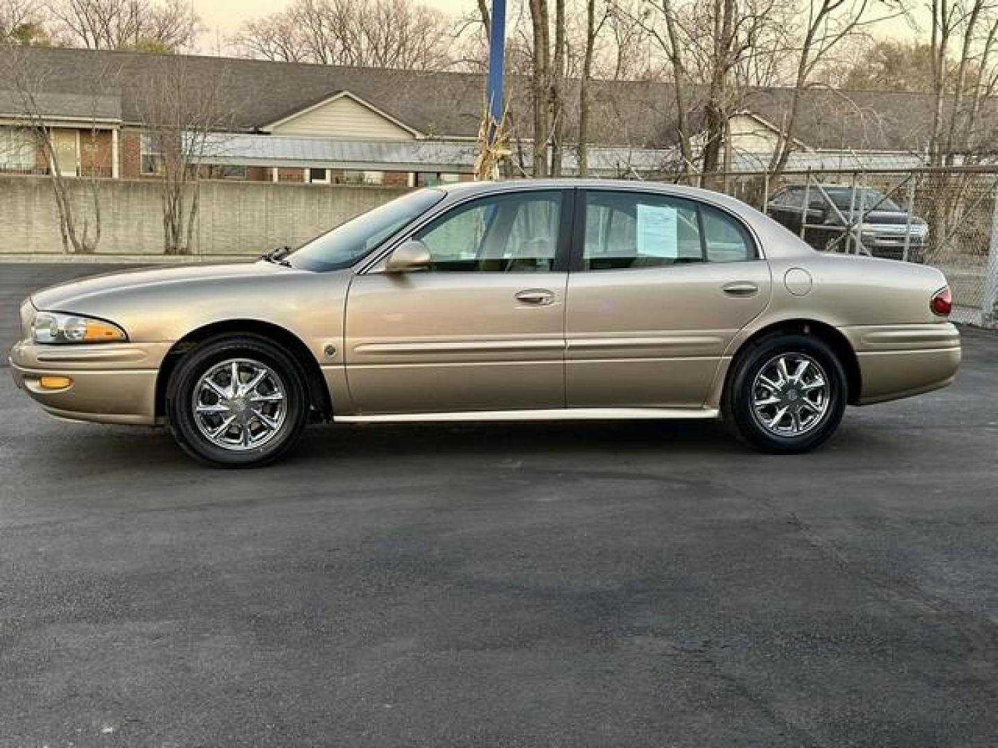 2005 GOLD BUICK LESABRE (1G4HR54K75U) with an V6,3.8L(231 CID),OHV engine, AUTOMATIC transmission, located at 14600 Frazho Road, Warren, MI, 48089, (586) 776-3400, 42.485996, -82.974220 - Photo#7