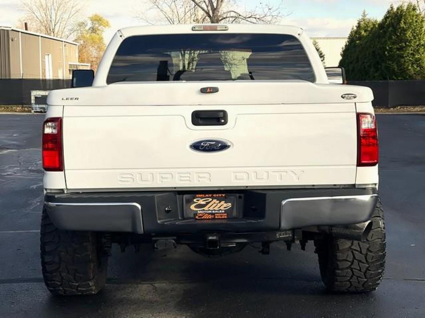 2015 WHITE FORD F-250 SUPER DUTY (1FT7W2BT5FE) with an V8,6.7L(406 CID),OHV engine, AUTOMATIC transmission, located at 14600 Frazho Road, Warren, MI, 48089, (586) 776-3400, 42.485996, -82.974220 - Photo#6