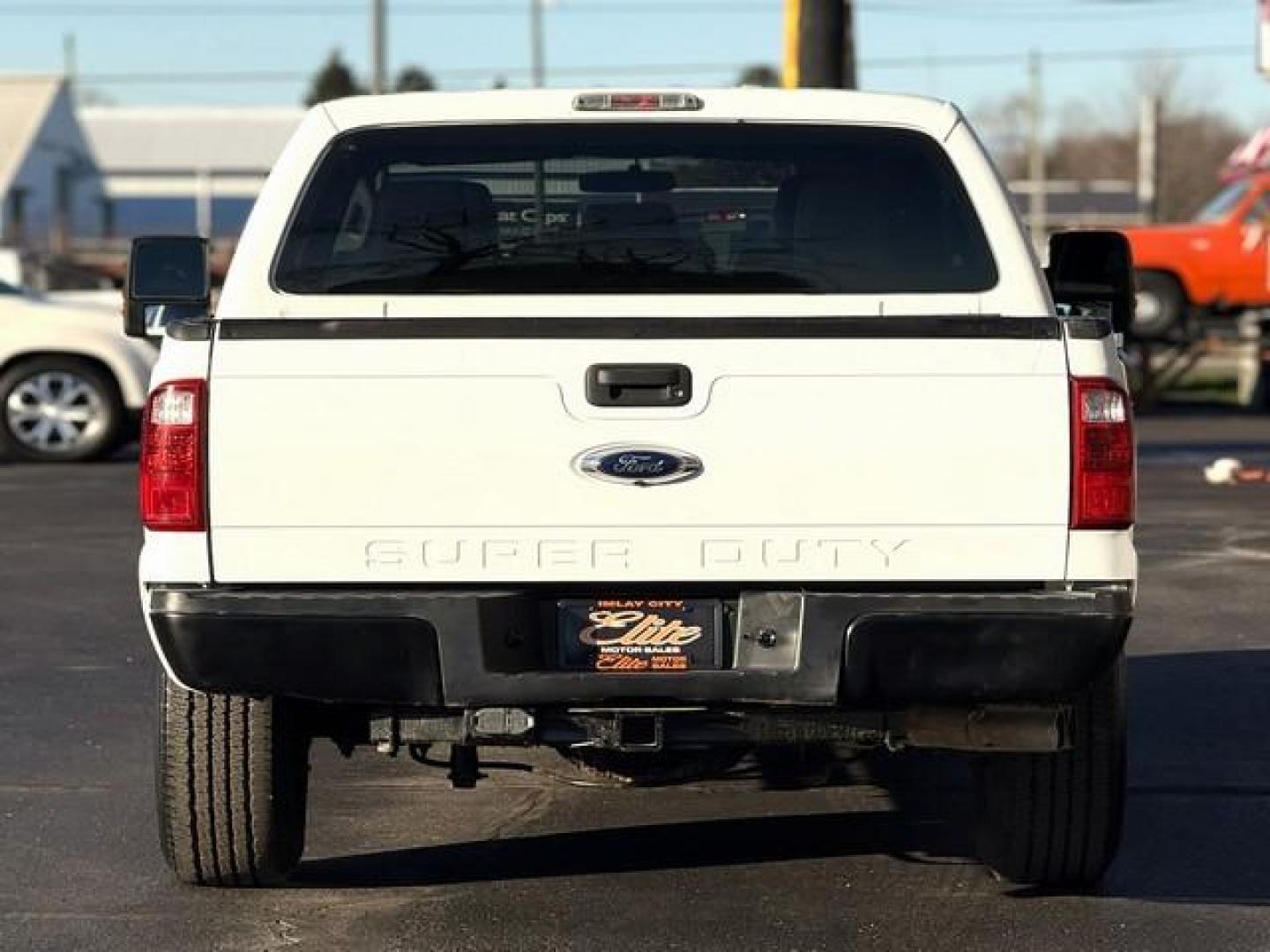 2014 WHITE FORD F-250 SUPER DUTY (1FT7W2BT7EE) with an V8,6.7L(406 CID),OHV engine, AUTOMATIC transmission, located at 14600 Frazho Road, Warren, MI, 48089, (586) 776-3400, 42.485996, -82.974220 - Photo#6