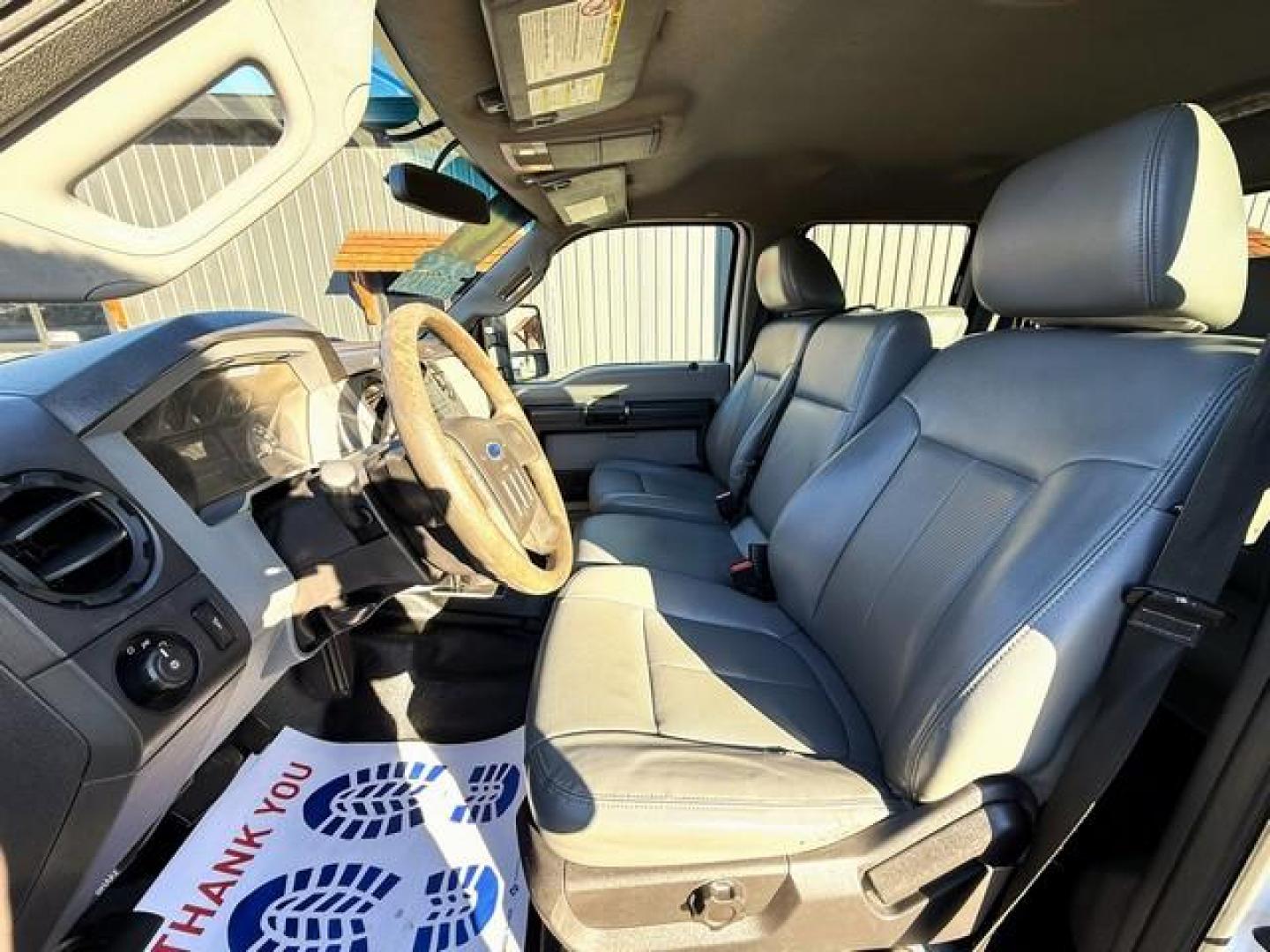 2014 WHITE FORD F-250 SUPER DUTY (1FT7W2BT7EE) with an V8,6.7L(406 CID),OHV engine, AUTOMATIC transmission, located at 14600 Frazho Road, Warren, MI, 48089, (586) 776-3400, 42.485996, -82.974220 - Photo#8