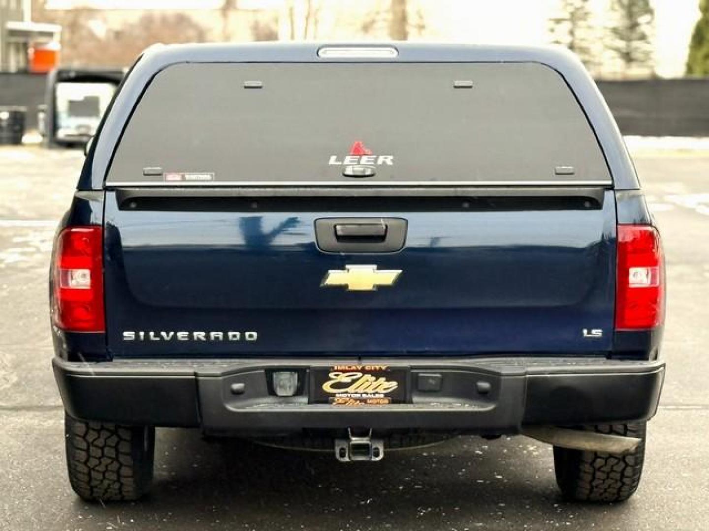 2010 BLUE CHEVROLET SILVERADO 1500 (3GCRKREA0AG) with an V8,4.8L(294 CID),OHV engine, AUTOMATIC transmission, located at 14600 Frazho Road, Warren, MI, 48089, (586) 776-3400, 42.485996, -82.974220 - Photo#6