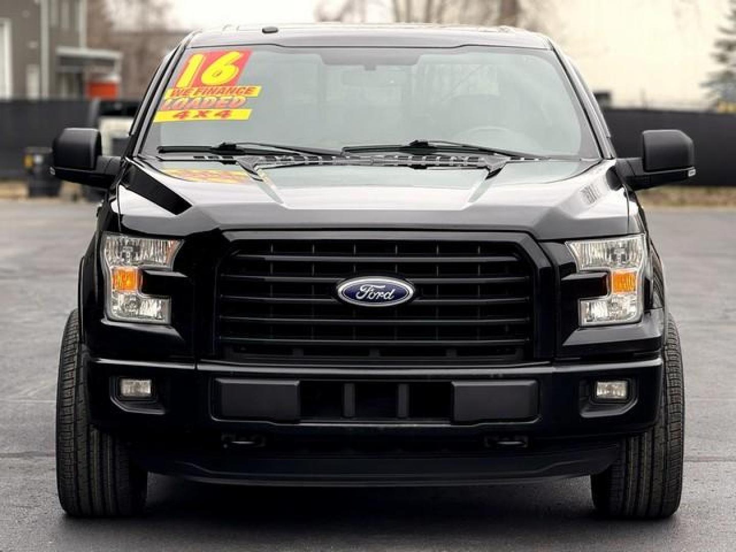 2016 BLACK FORD F-150 SPORT (1FTFW1EF2GK) with an V8,5.0L(302 CID),DOHC engine, AUTOMATIC transmission, located at 14600 Frazho Road, Warren, MI, 48089, (586) 776-3400, 42.485996, -82.974220 - Photo#4