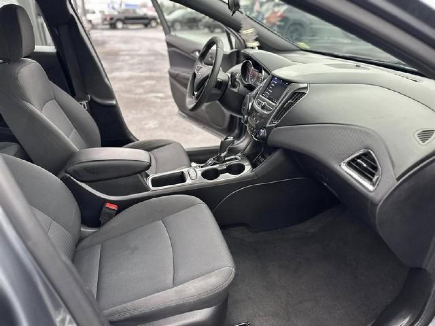 2019 GRAY CHEVROLET CRUZE (1G1BE5SM9K7) with an L4,1.4L(85 CID),DOHC engine, AUTOMATIC transmission, located at 14600 Frazho Road, Warren, MI, 48089, (586) 776-3400, 42.485996, -82.974220 - Photo#12