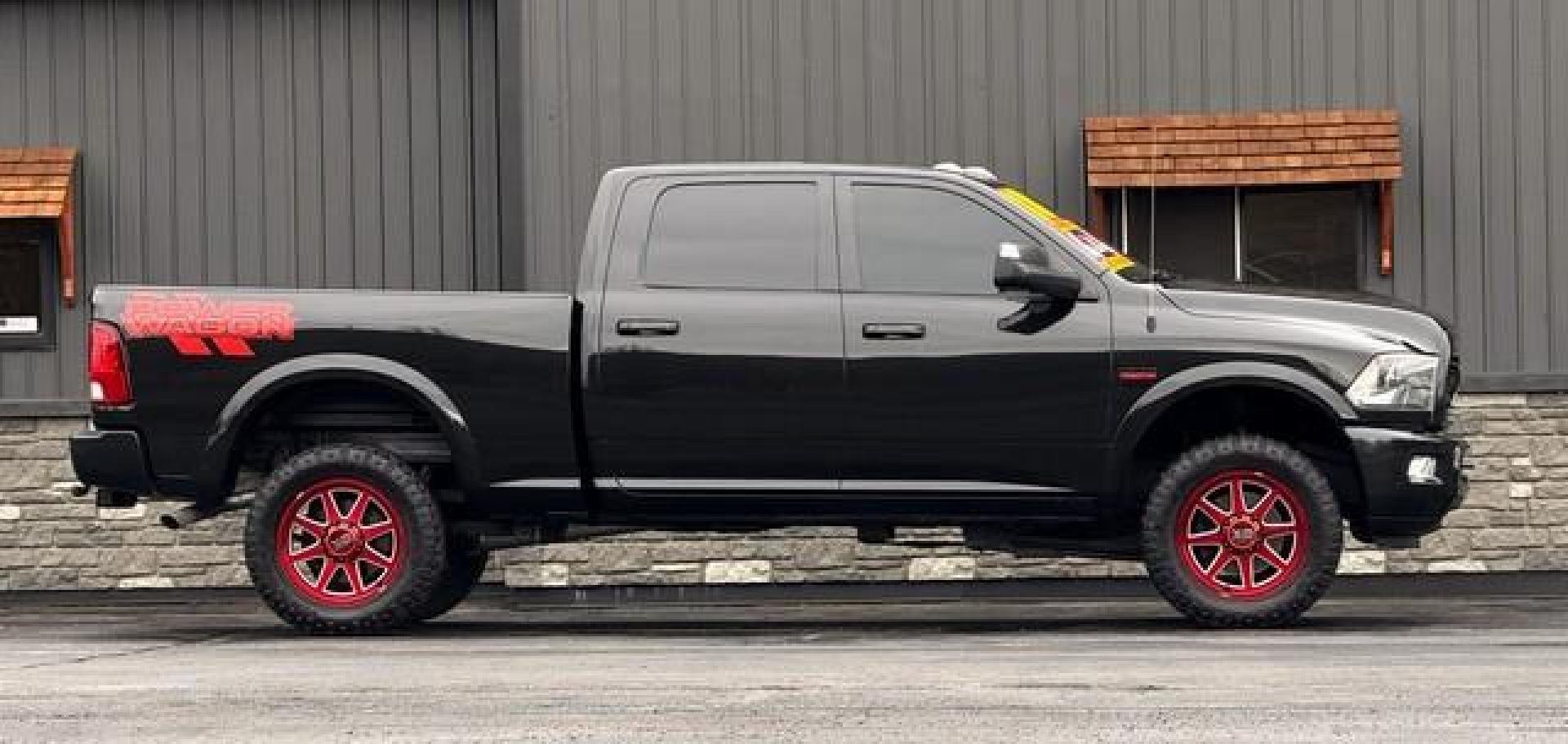 2018 BLACK RAM 2500 (3C6UR5DJ5JG) with an V8,6.4L(392 CID), engine, AUTOMATIC transmission, located at 14600 Frazho Road, Warren, MI, 48089, (586) 776-3400, 42.485996, -82.974220 - Photo#5