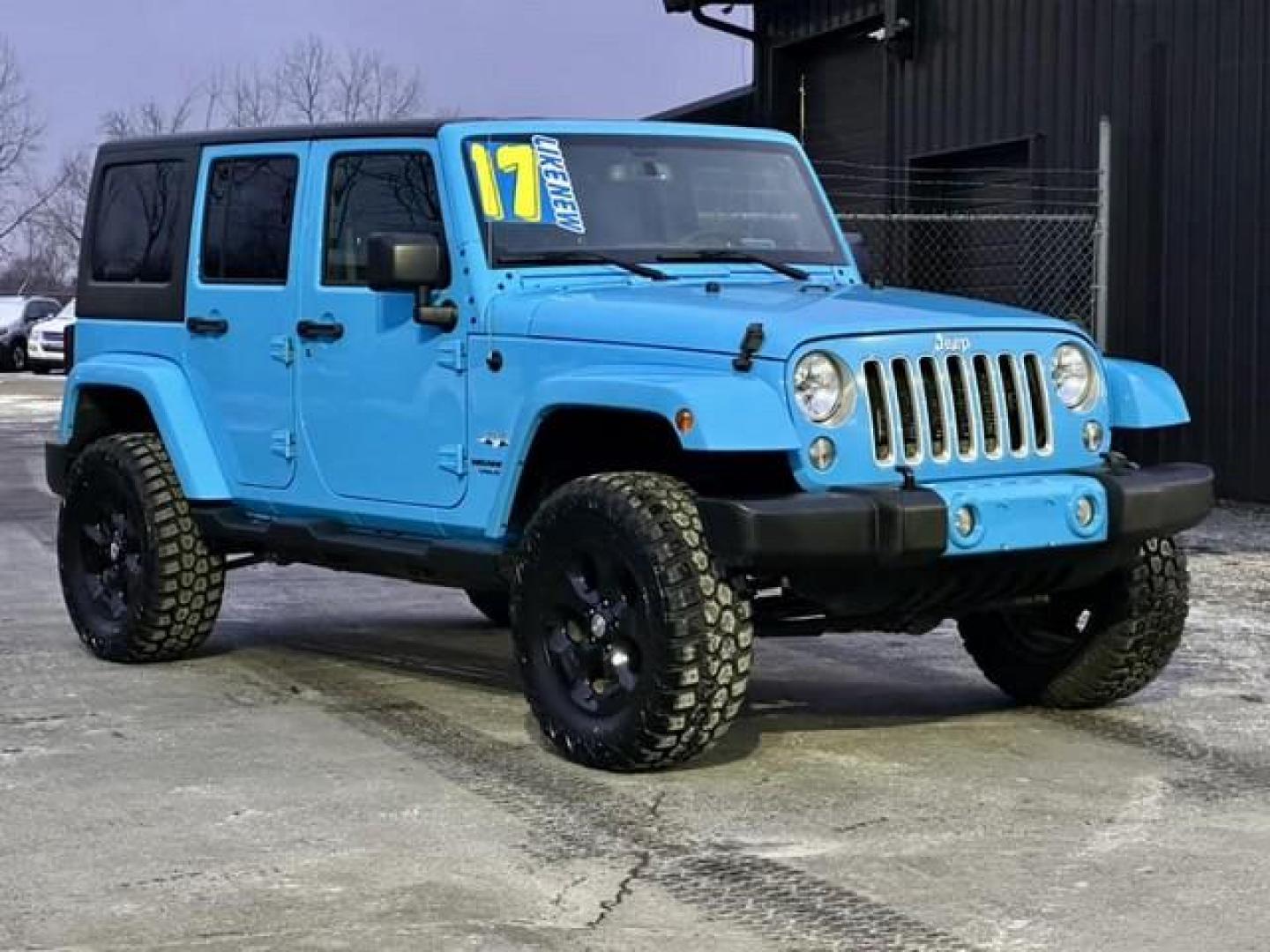 2017 CHEIF BLUE JEEP WRANGLER (1C4BJWEG0HL) with an V6,3.6L(220 CID),DOHC engine, AUTOMATIC transmission, located at 14600 Frazho Road, Warren, MI, 48089, (586) 776-3400, 42.485996, -82.974220 - Photo#2