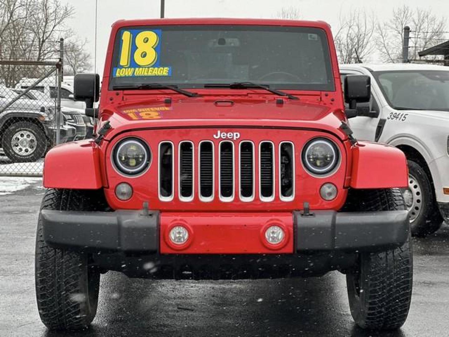 2018 FIRECRACKER RED JEEP WRANGLER JK (1C4BJWEG6JL) with an V6,3.6L(220 CID),DOHC engine, AUTOMATIC transmission, located at 14600 Frazho Road, Warren, MI, 48089, (586) 776-3400, 42.485996, -82.974220 - Photo#1