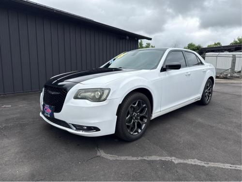 2018 CHRYSLER 300